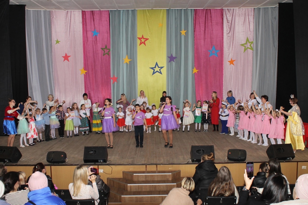 В культурном центре «Маймакса» состоялось самое милое мероприятие октября - «Маленький концерт больших талантов»