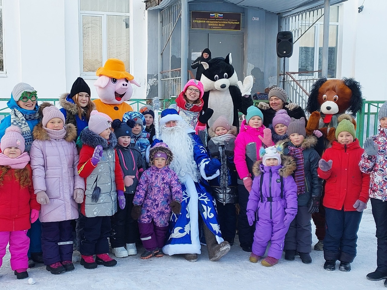 Дед Мороз встретился с жителями Маймаксанского округа